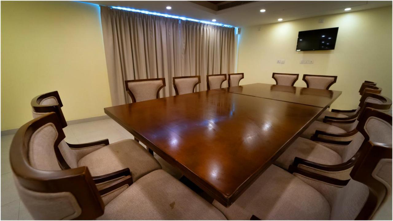 Vivin Luxury Suites Thiruvananthapuram Exteriér fotografie